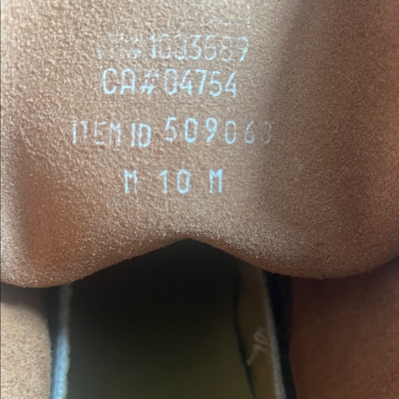 L.L. Bean Men's Tan and Black Duck Boots - Picture 9 of 9